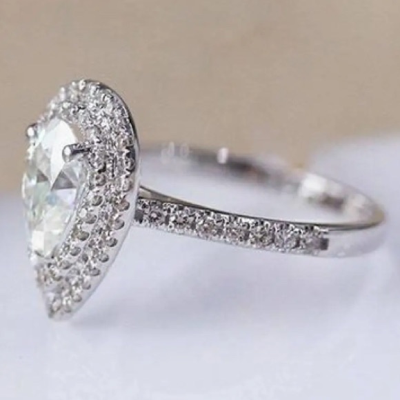 Gorgeous 3.75 ct. t.w. Pear & Round Cut Double Halo Ring - Picture 12 of 16